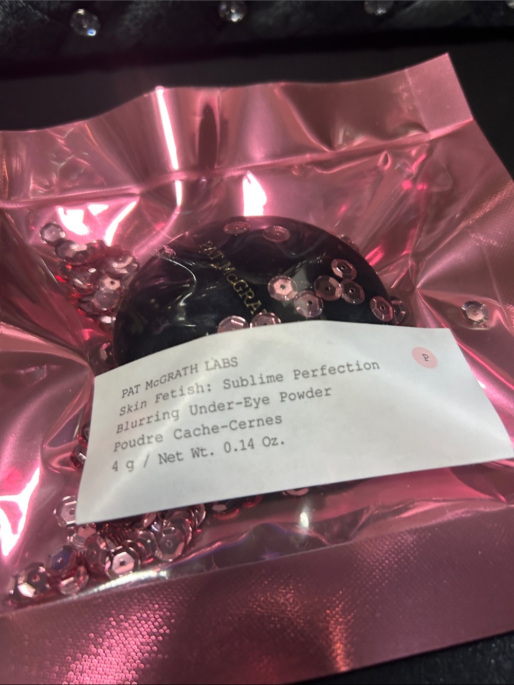 Pat McGrath Peach Pink Blush & Warm Eyeshadow Palette with Gold-Stamped Pouch - Picture 7 of 7